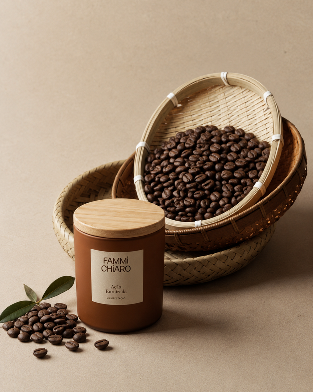 Ação Enraizada · Manifestação · Vela Aromática Vegetal Artesanal 262 ml