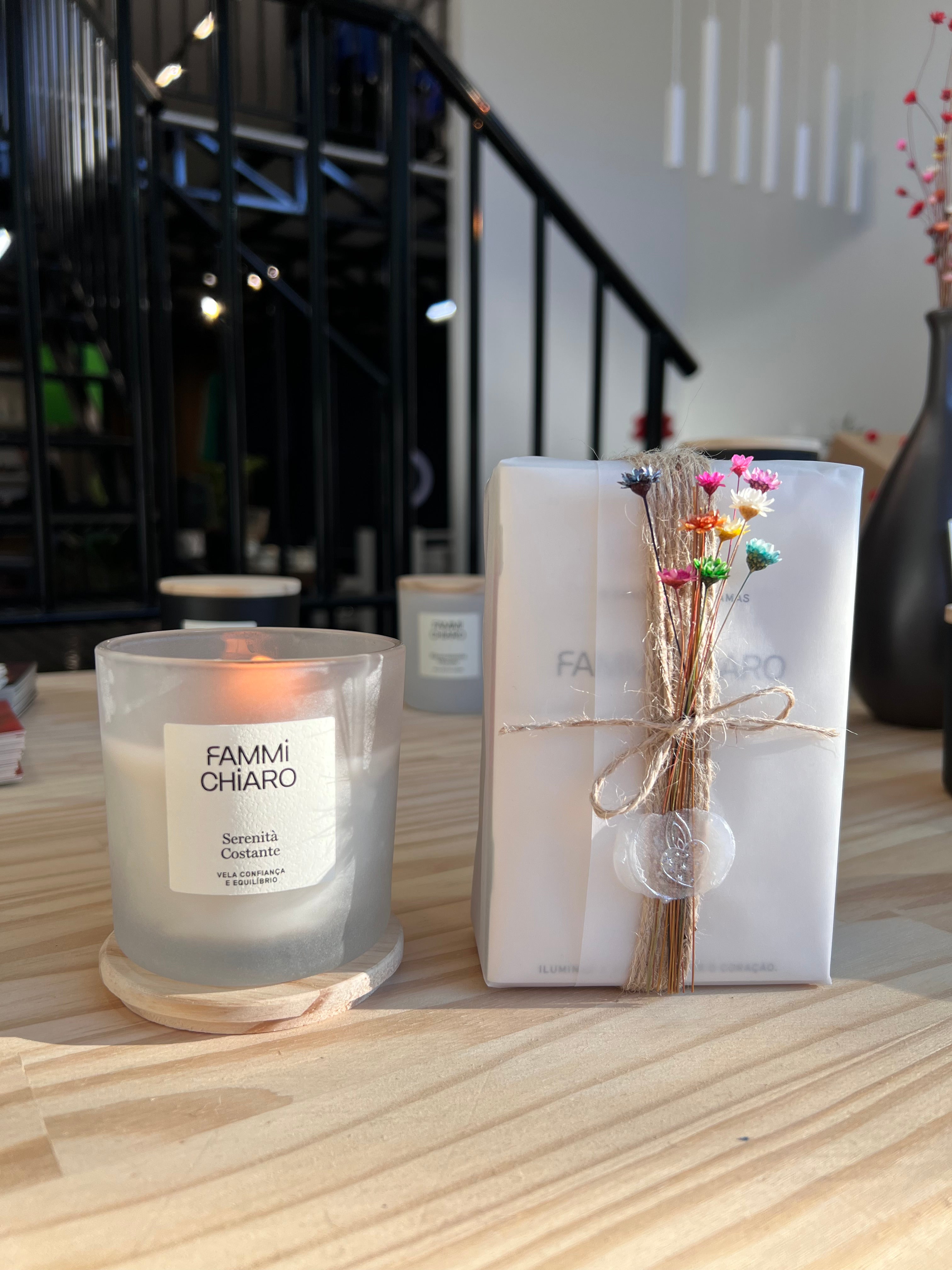 O Oráculo das Chamas: Iluminar a Alma. Aquecer o Coração.